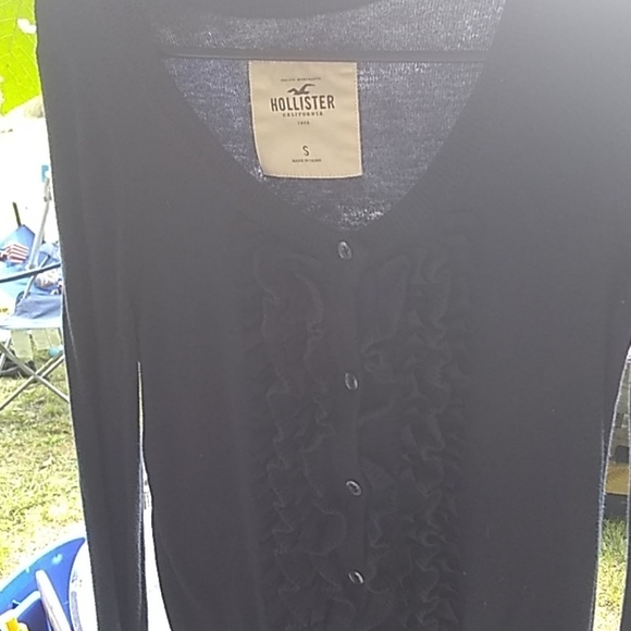 Butyonup sweater - Picture 1 of 2